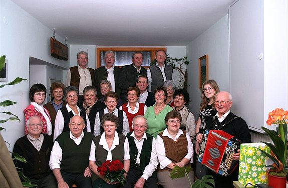Senioren: Chor feiert Erni Egger